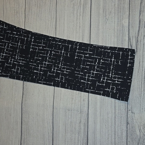 Kayden K Men's Comfort Stretch Tapered Jeans Black and White Size 32 NWT - Picture 5 of 11